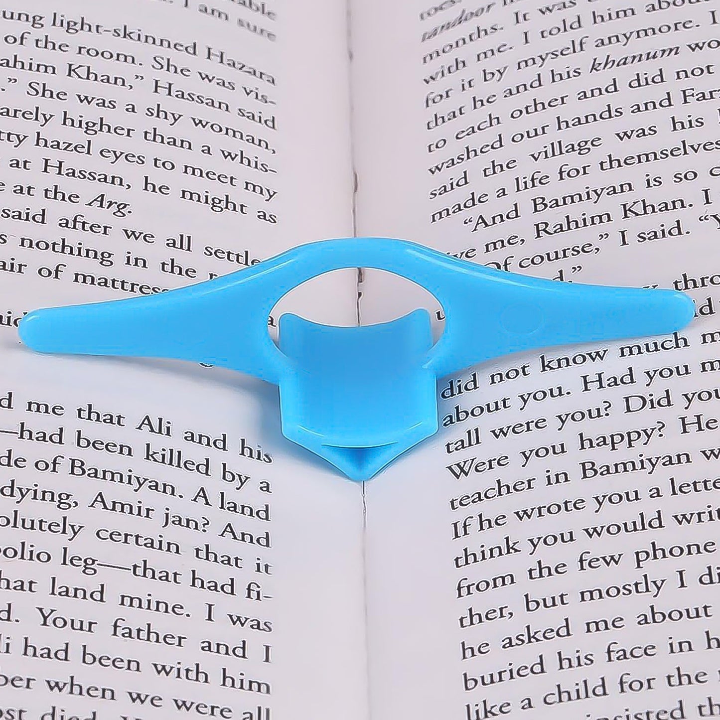 Multi-function Plastic Thumb Book Support Book Page Holder (1 Pc) Default Title - Anthro Bazaar