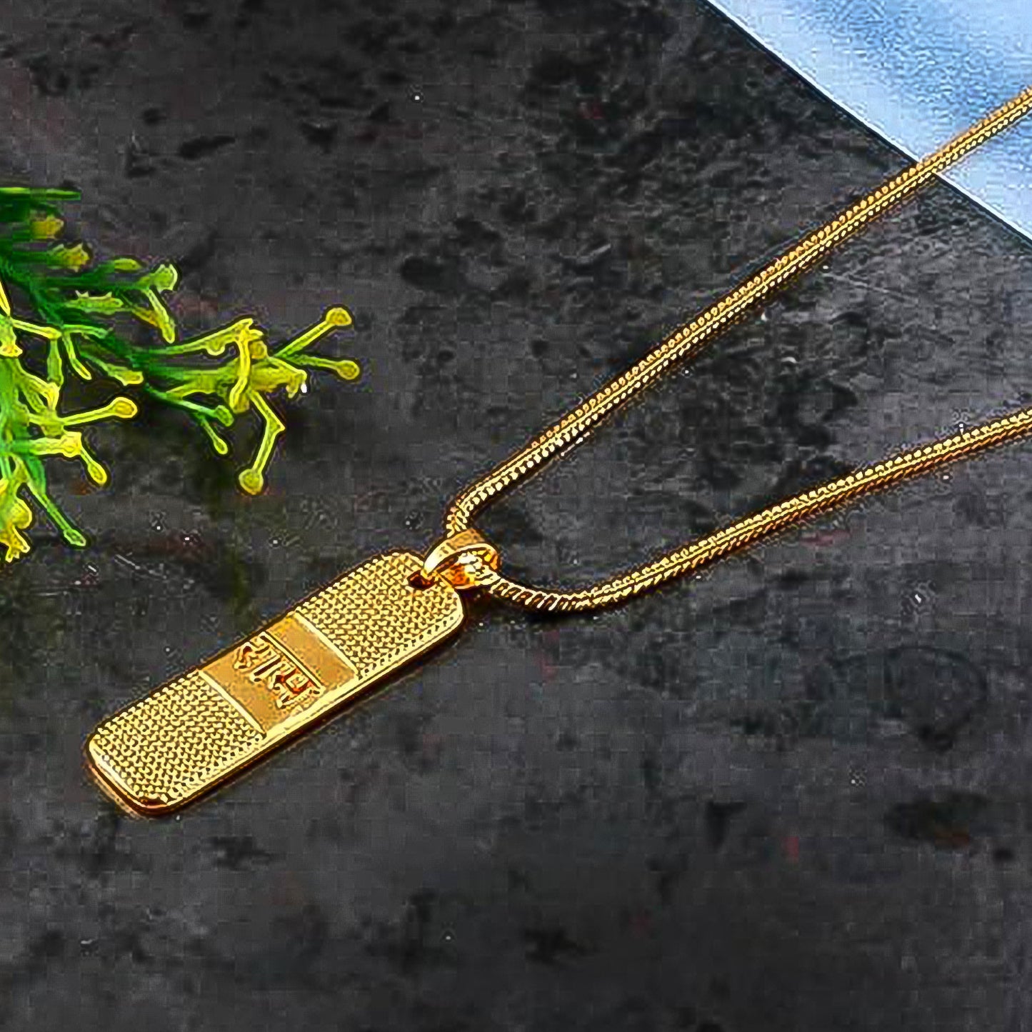 Golden Ram Naam Locket With Chain (1 Pc) Default Title - Anthro Bazaar