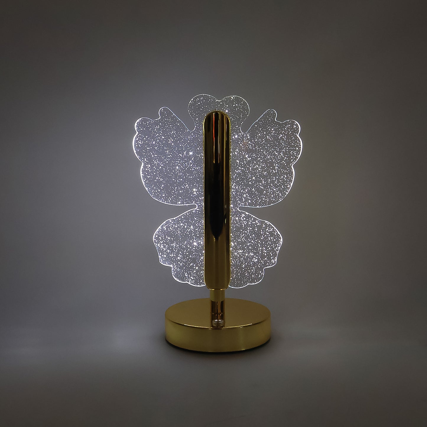 Four-Leaf Clover Crystal Table Lamp – Luxury, Elegance & Good Luck in One