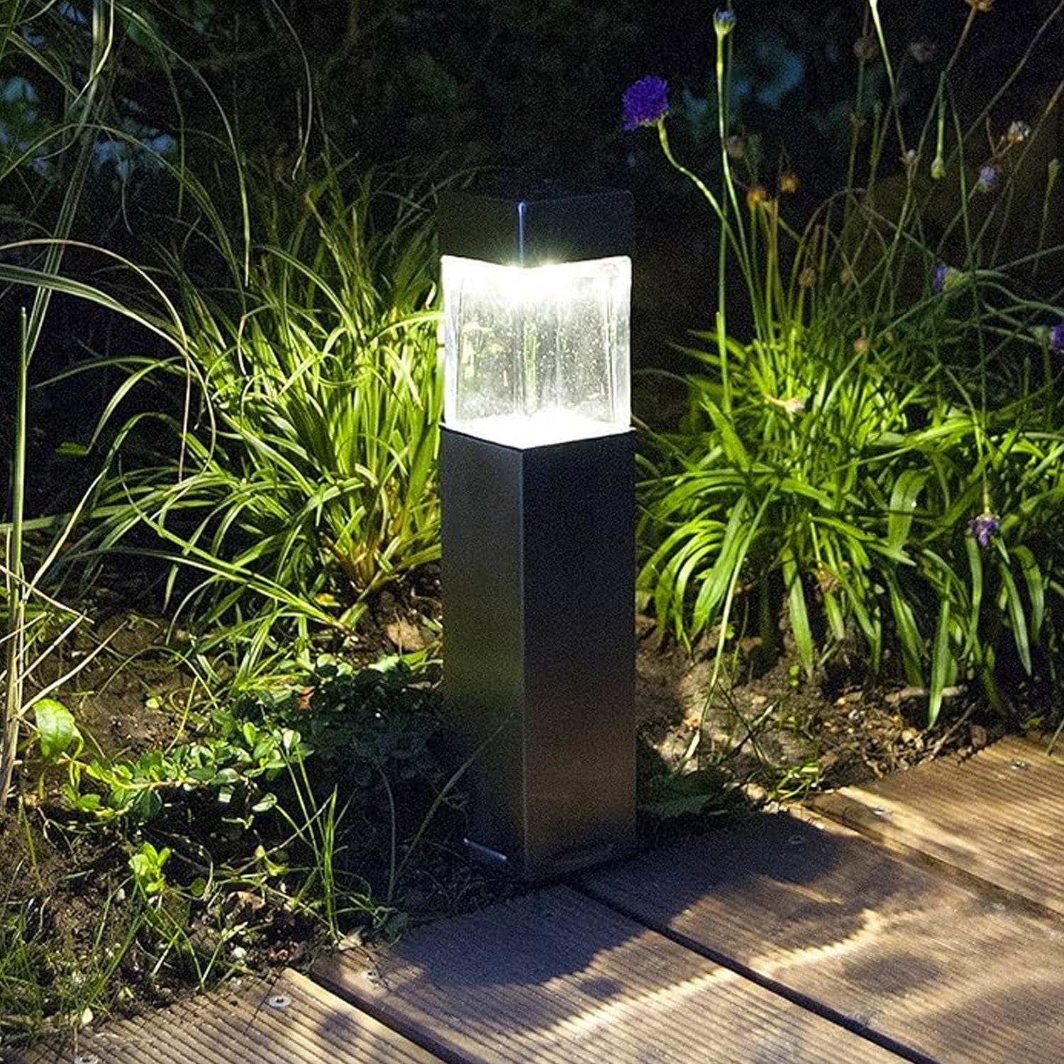 Big Garden Solar Light Outdoor Garden Park Driveway Light (1 Pc) Default Title - Anthro Bazaar