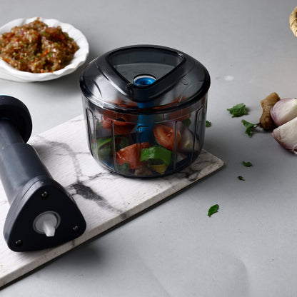 Ganesh Bingo Push Chopper – Quick & Easy Food Prep (725 ML)